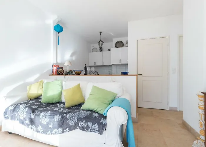 Apartment Port Nizza